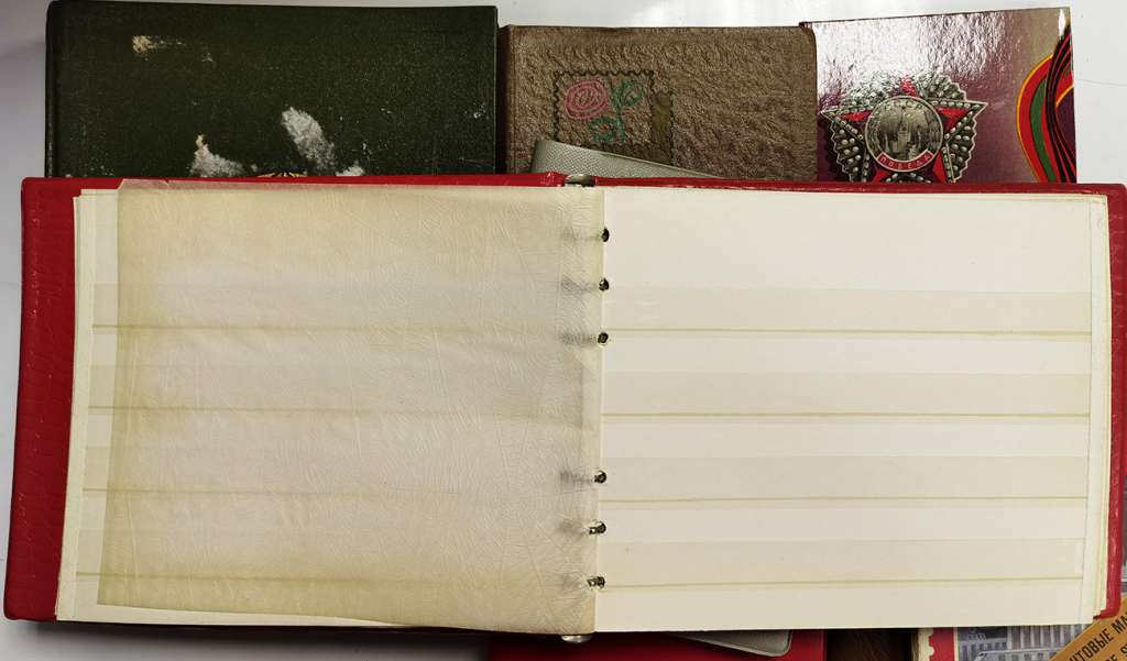 Набор из 9-ти альбомов-книг для хранения марок (Марки), разных форматов, СССР (см. фото) 