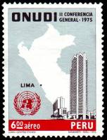 (№1975-991) Марка Перу 1975 год "2-й организации у Н Индустриального развития", Гашеная