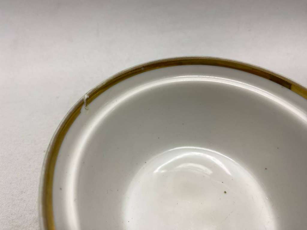 Сахарница масленка с Красный фарфорист Грузино СССР