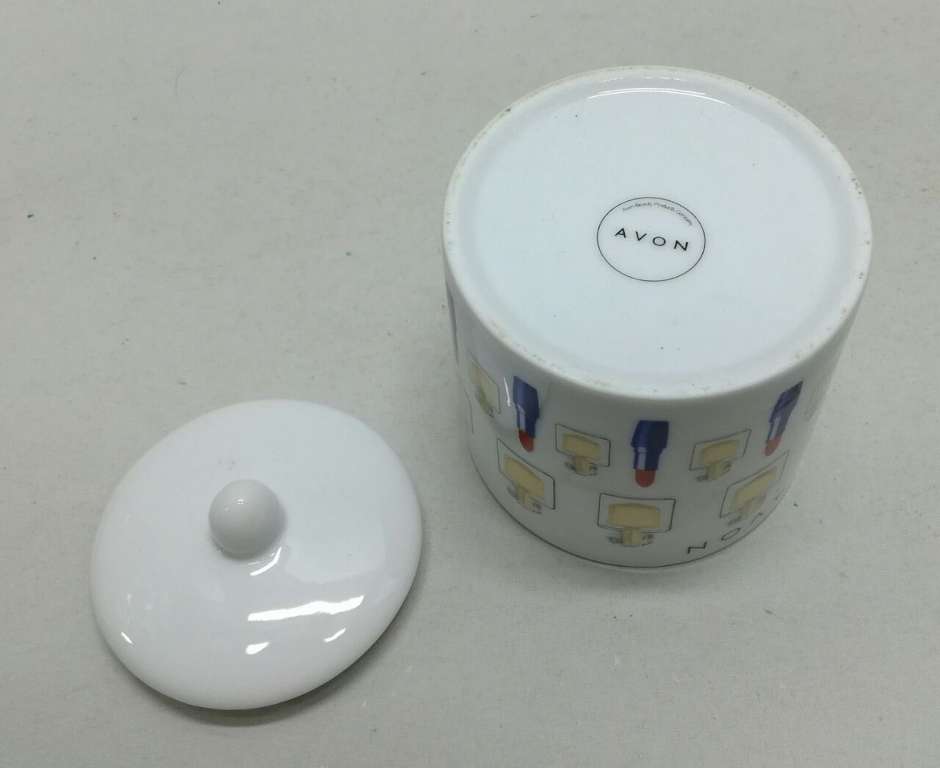 Банка с крышкой фарфоровая, AVON