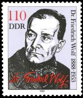(1988-086) Марка Германия (ГДР) "Фридрих Вольф"    100 лет рождения II Θ
