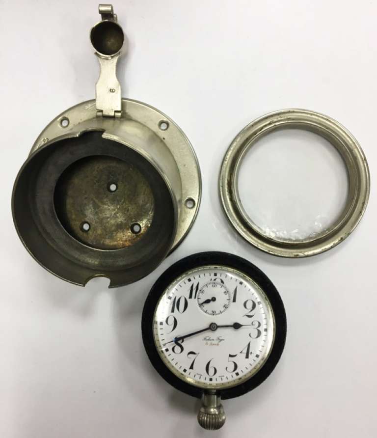 Автомобильные часы DOXA - П. Буре 8 дней, 1910 г. На ходу. Очень редкая вещь (сост. на фото)