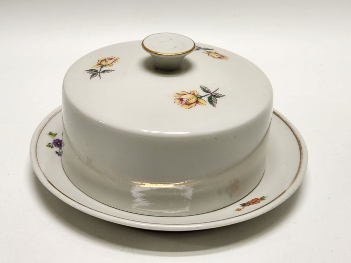 Масленка с крышкой фарфор Пролетарий СССР