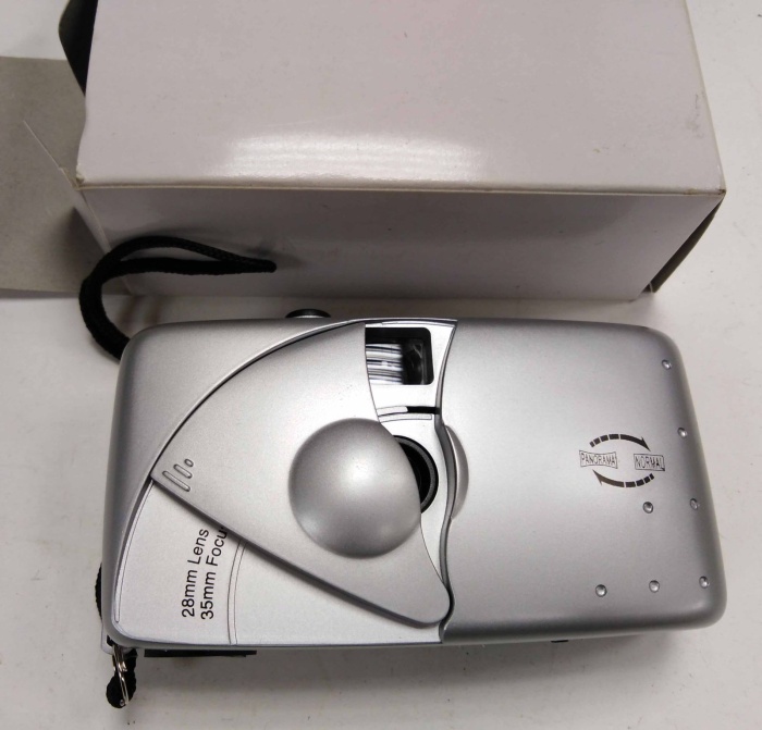 Фотоаппарат плёночный, Китай, рабочий (см. фото)