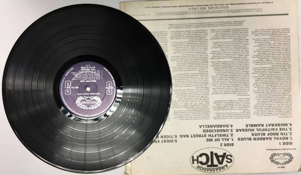 Пластинка виниловая &quot;Ambassador satch. Royal Garden Blues&quot; Hallmark records 300 мм. (сост. на фото)