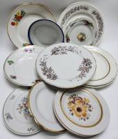 Тарелки столовые 9 шт и десертные 8 шт разные