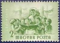 (1954-019) Марка Венгрия "Медсестра с детьми"    Международный женский день 8 Марта III Θ