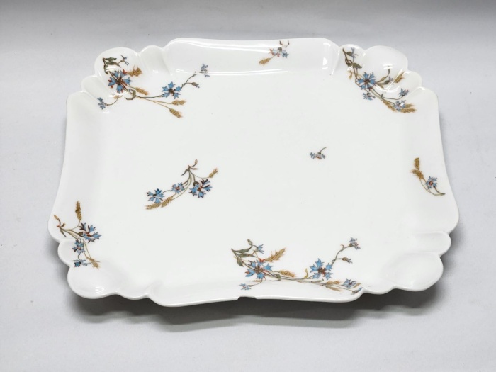 Блюдо Фарфор Frank Haviland Limoges Франция 1910-1914 годы 27,5 *31,5 см (есть скол)