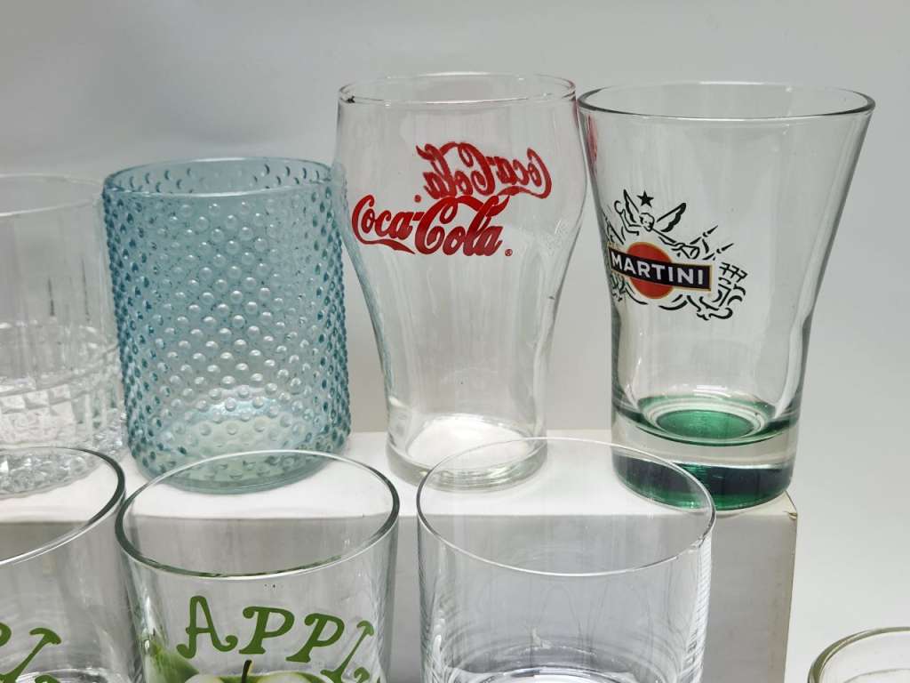 Стаканы 13 штук разные 