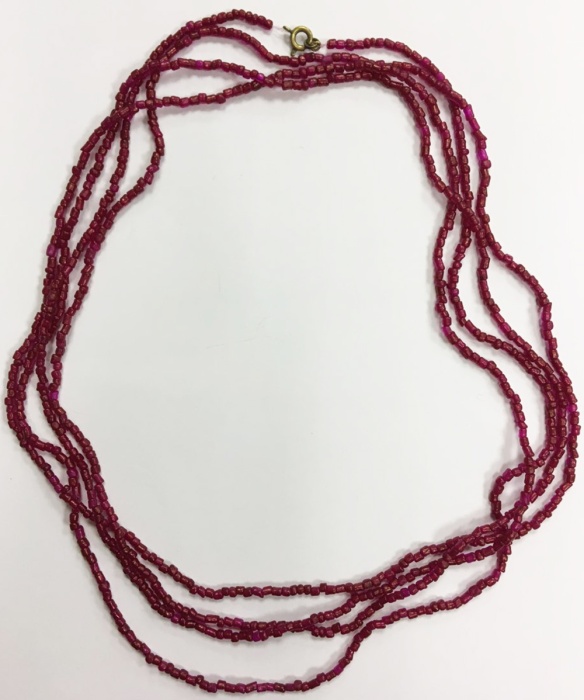 Бусы-ожерелье, бисер (сост. на фото)