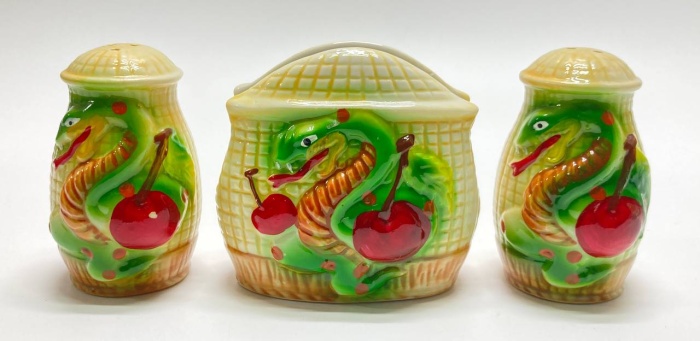 Салфетница + солонка + перечница рисунок дракон, керамика