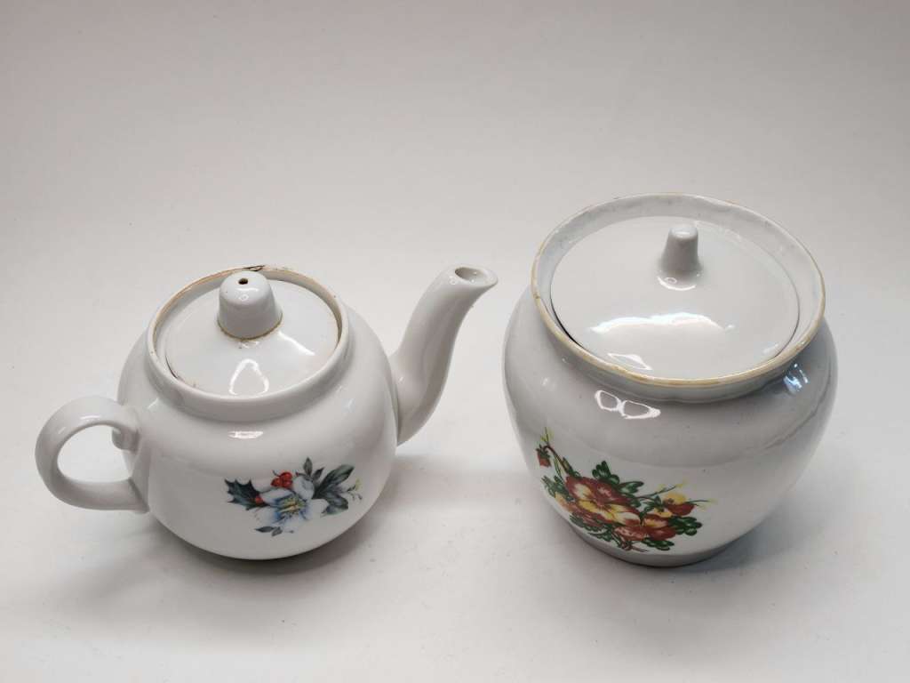 Сахарница Городница и Чайник Дулево