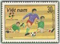 (1990-097) Марка Вьетнам "Футбол (2)"    ЧМ по футболу 1990, Италия III O