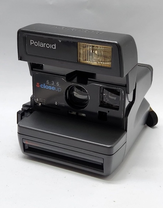 Фотоаппарат плёночный Polaroid 636 Closeup  .  Состояние отличное