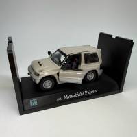 Модель авто 1:43 Mitsubishi Pajero Evolution Hongwell 