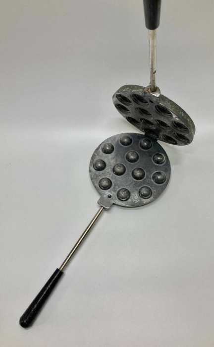 Орешница чугунная, СССР