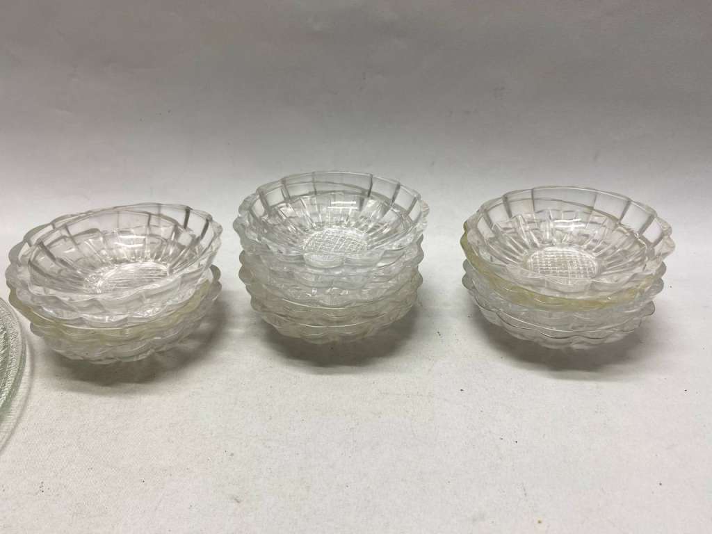 Блюдо для СВЧ и креманки 13 шт