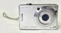 Фотоаппарат цифровой Sony Cyber-shot DSC-W35 + аккумулятор + карта памяти 2 гб 