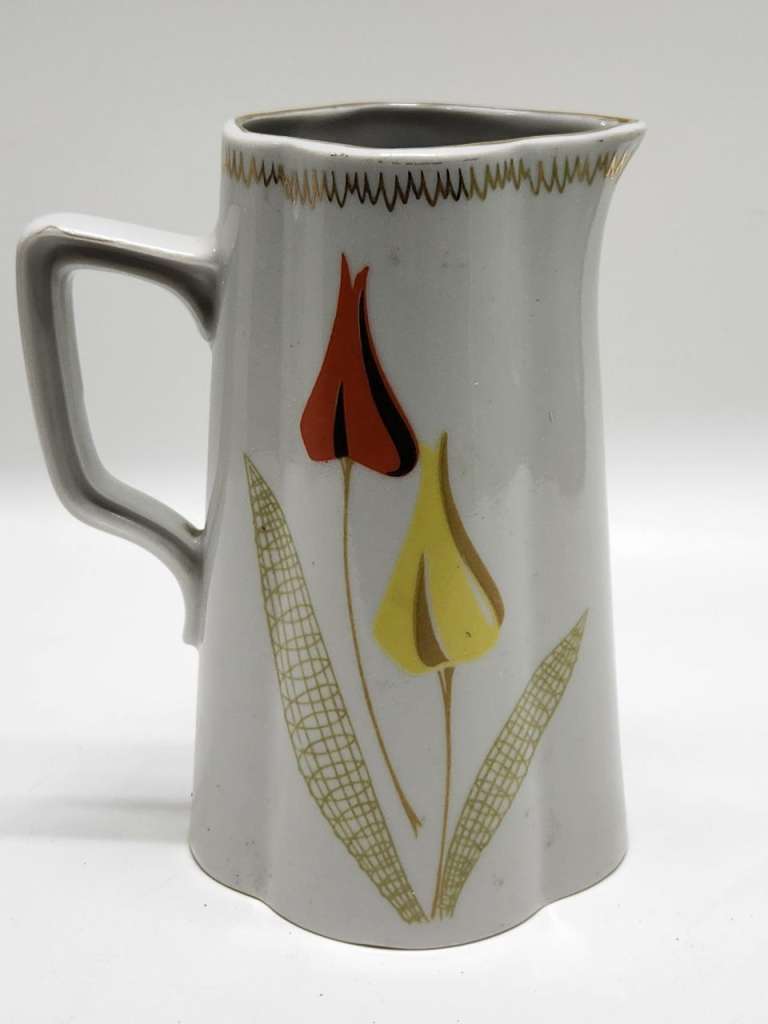 Кувшин фарфоровый Рига Тюльпаны СССР PFF