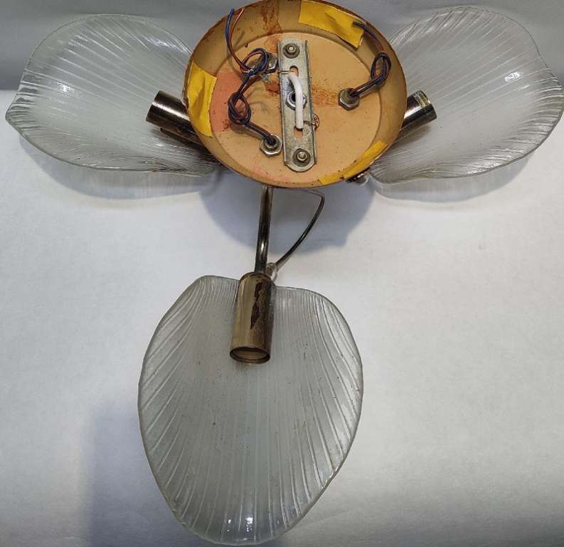 Люстра 3-х рожковая, металл (сост. на фото)