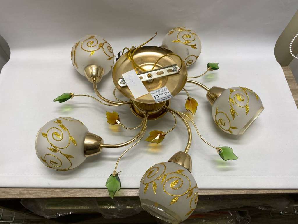 Люстра потолочная 6 плафонов, металл, стекло, напыление