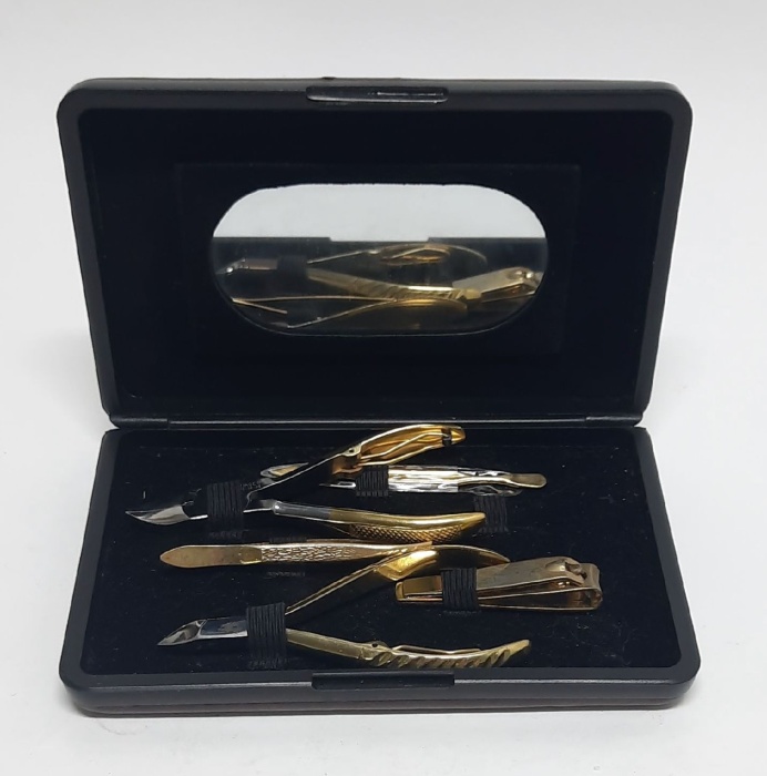 Маникюрный набор &quot;Biteral&quot; (сост. на фото)