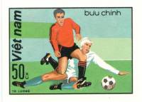 (1982-023) Марка Вьетнам "Футбол (6)"    Футбол III Θ
