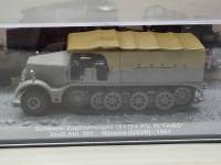 Модель масштабная Schwerer Zugkraftwagen 18 t (Sd.Kfz. 9) FAMO StuG.Abt. 201 Wjasma USSR в коробке
