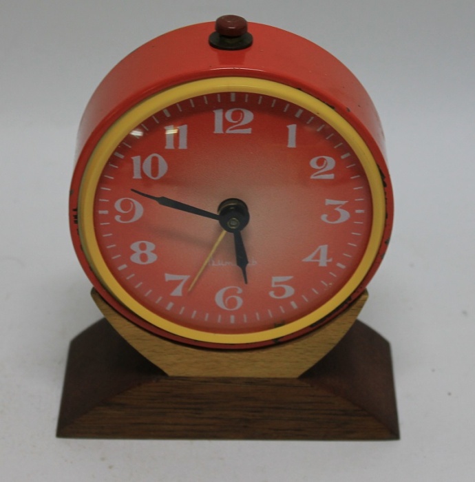 Будильник &quot;Витязь&quot;, механика, СССР (сост. на фото)