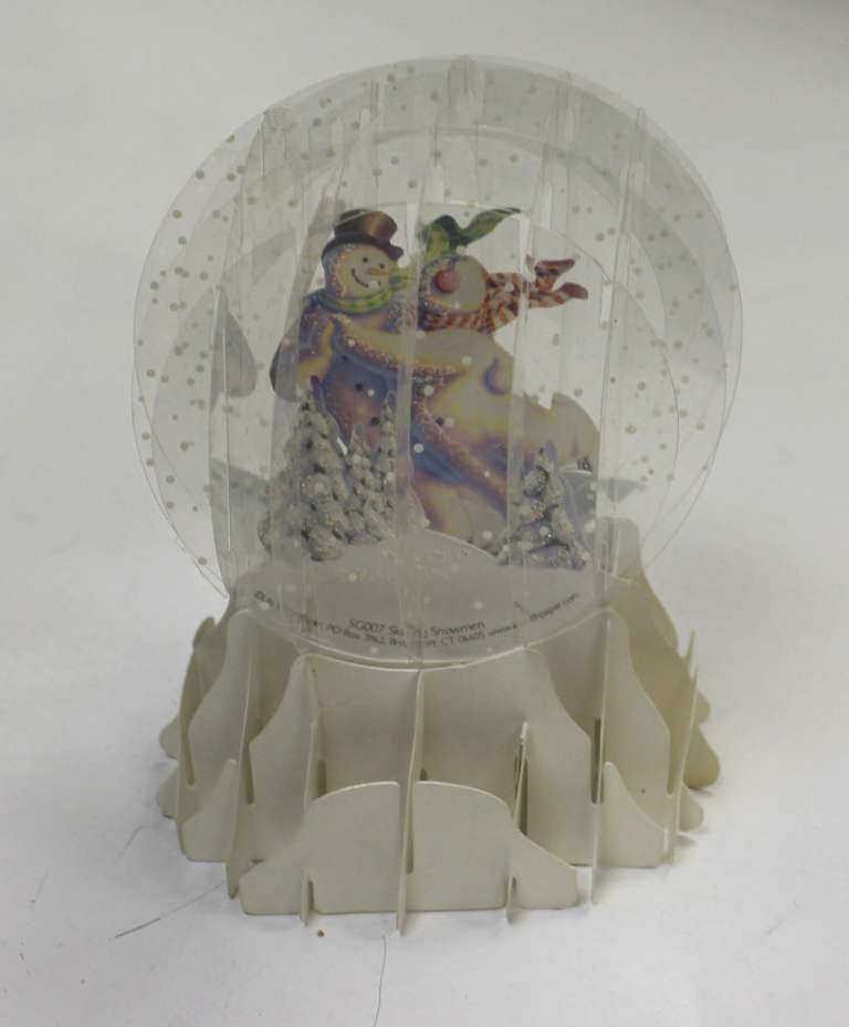 3D новогодний бумажный шар со снеговиками