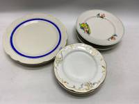 Тарелки 13 предметов, 5 десертных, 5 средних и 3 крупные