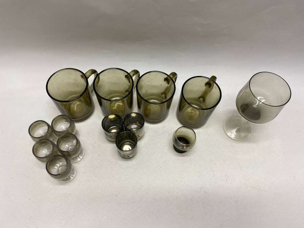 Стопки 9 шт, 4 чашки и бокал