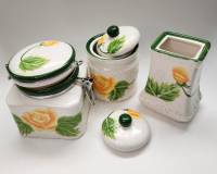 Банки для хранения 2 шт и ваза  керамика 