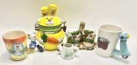 Набор керамики 6 предметов банка + 2 кружки + солонка + перечница + фигурка лейка