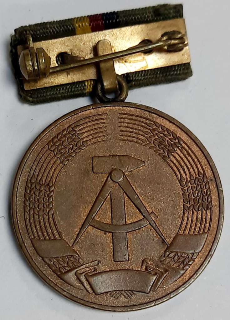 Медаль ГДР LPG На булавке, тяжёлый 
