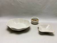 Набор посуды 3 предмета салатник и соусники