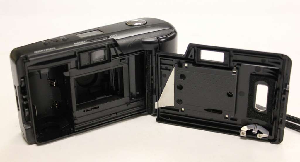 Фотоаппарат плёночный OLYMPUS AF-10 Mini (состояние на фото)