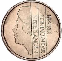 () Монета Нидерланды (Голландия) 1982 год 5  ""   Алюминиево-Никелево-Бронзовый сплав (Al-Ni-Br)  UN
