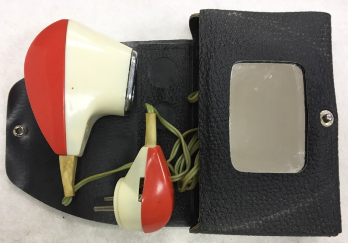 Электробритва &quot;Эхо&quot; в футляре, СССР (сост. на фото)