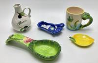 Керамика 5 предметов, кружка, подставки под ложки, вазочка