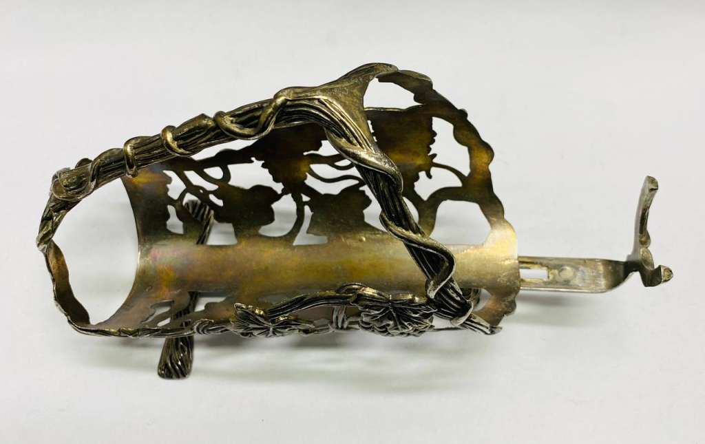 Подставка под вино кованная, Виноградная лоза металл