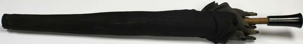 Антикварный винтаж ретро черный зонт в чехле в рабочем состоянии  (начало 20-го века)