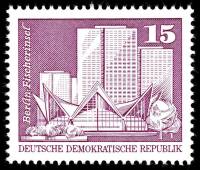 (1973-039) Марка Германия (ГДР) "Многоквартирные дома"    Архитектура Берлина III Θ