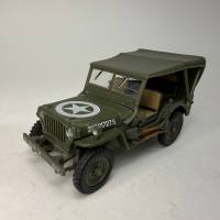 Модель автомобиля Jeep Willys MB 1:18 Welly без коробки