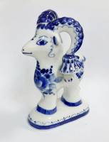 Фарфоровый сувенир "Козерог", гжель, авторская работа