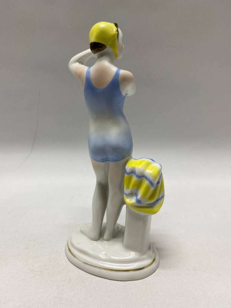 Юная купальщица ЛФЗ Ленинград 