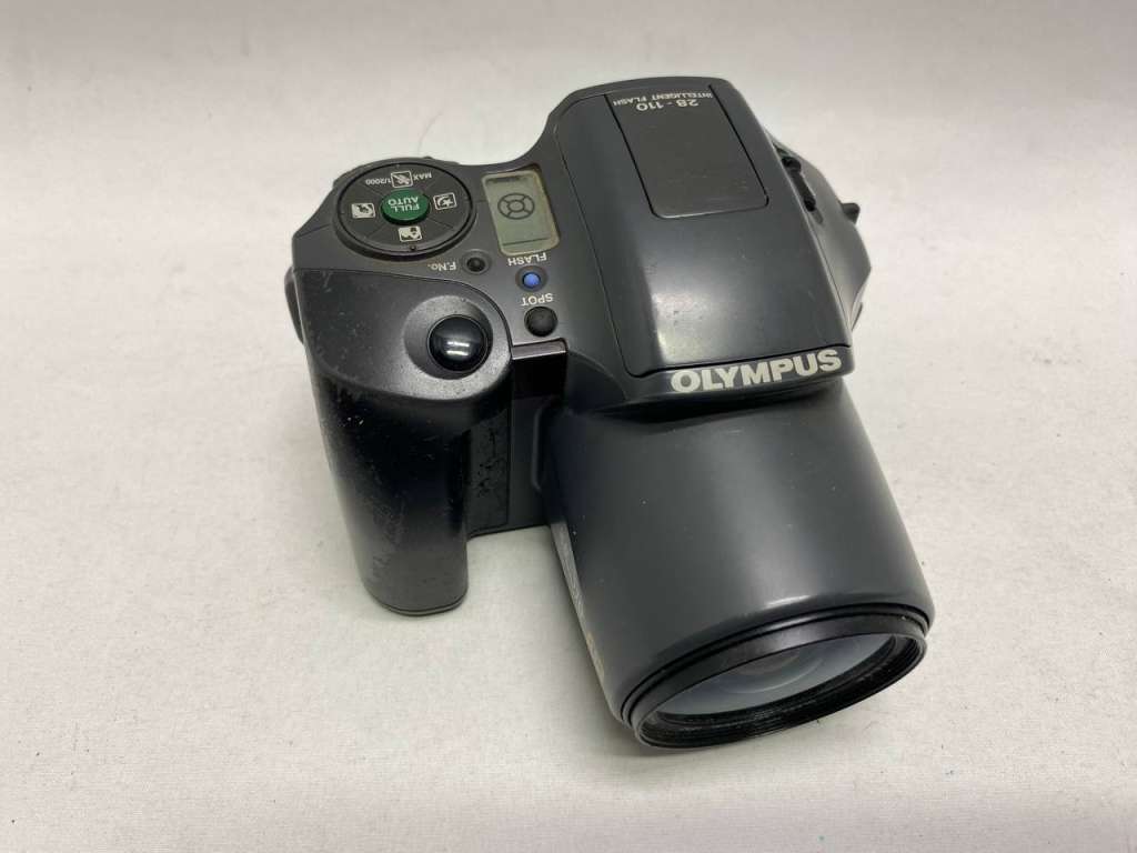 Фотоаппарат пленочный OLIMPUS 28-100, Япония