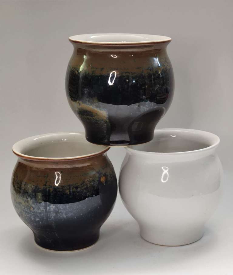 Горшки обливная керамика 4 штуки