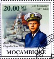 (№2009-3329) Марка Мозамбик 2009 год "19171963 Джон Фицджеральд Кеннеди", Гашеная