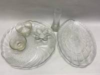 Набор 2 тарелки, 3 креманки и ваза, стекло